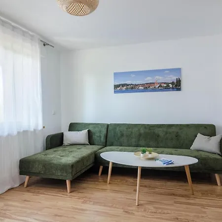 Zum Hecht Apartment